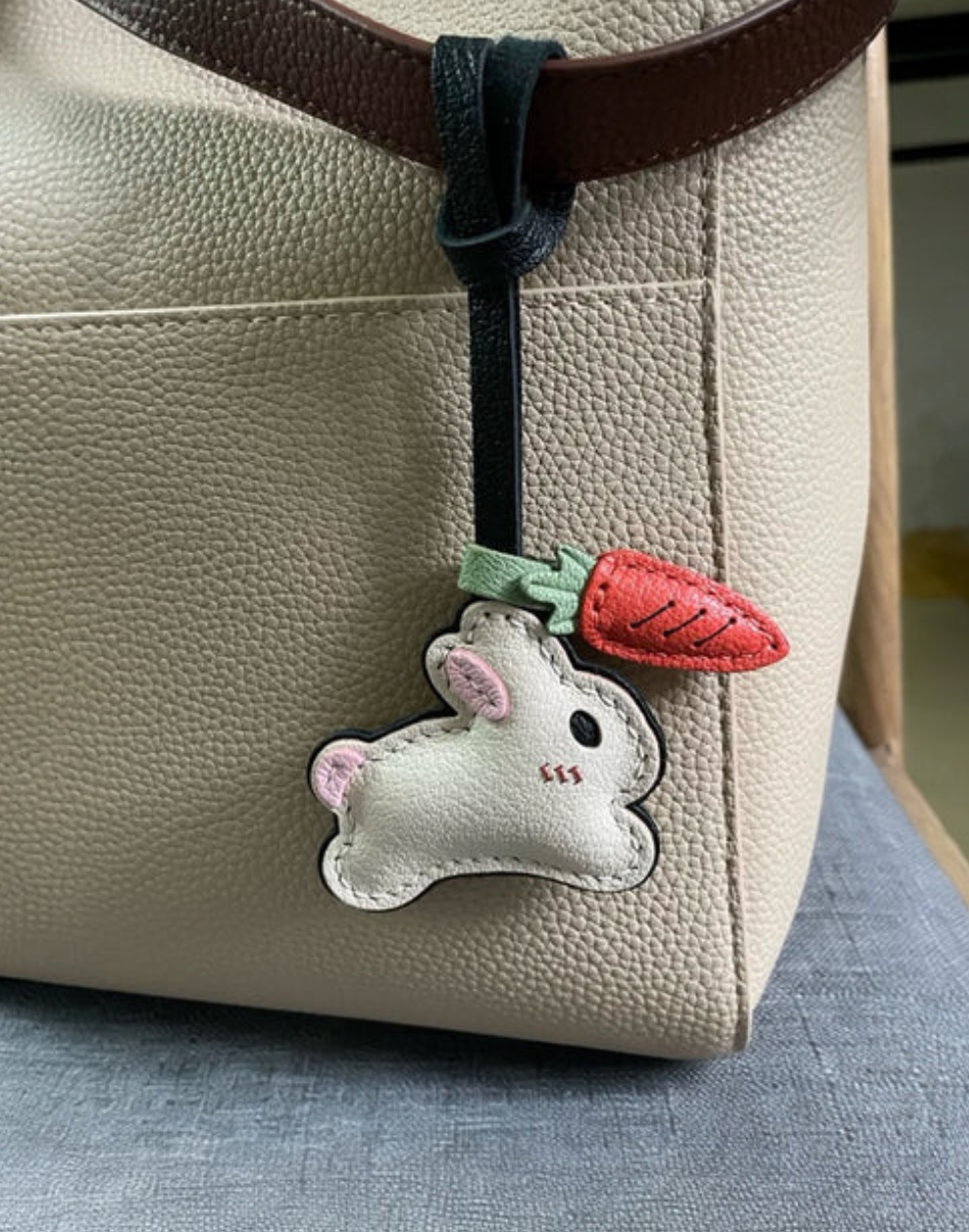LAPIN + CAROTTE - BRELOQUE